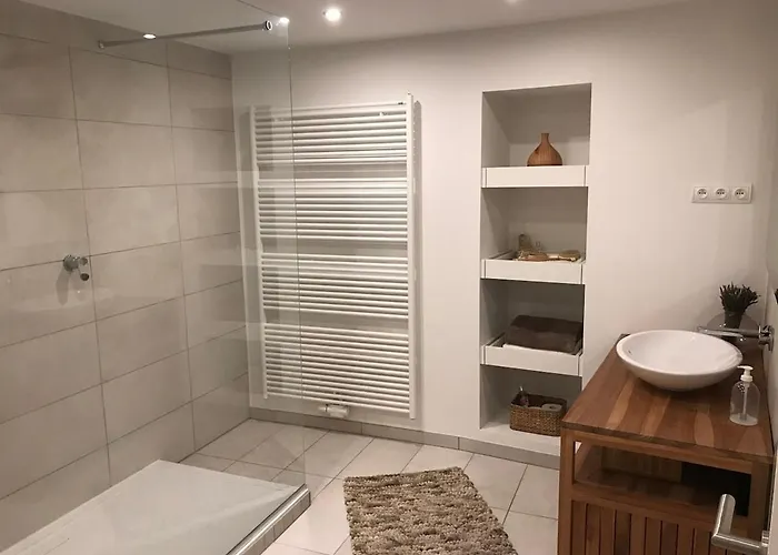 Spacious House Next Kirchberg-Centre With Parking